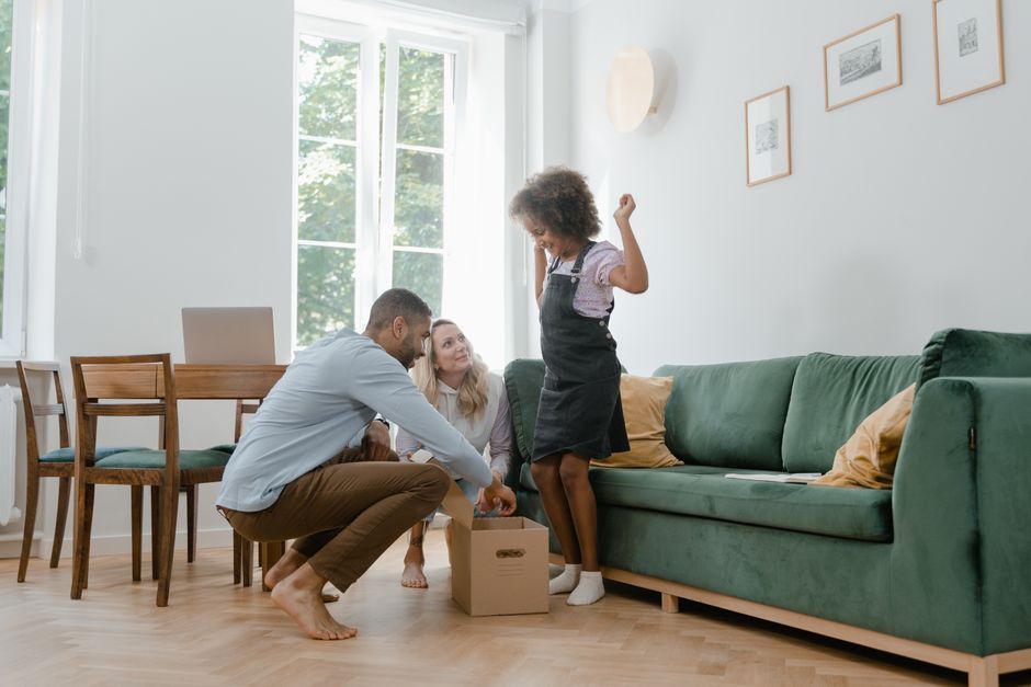 Moving to Tampa for Spanish-Speaking Families: A Practical Guide